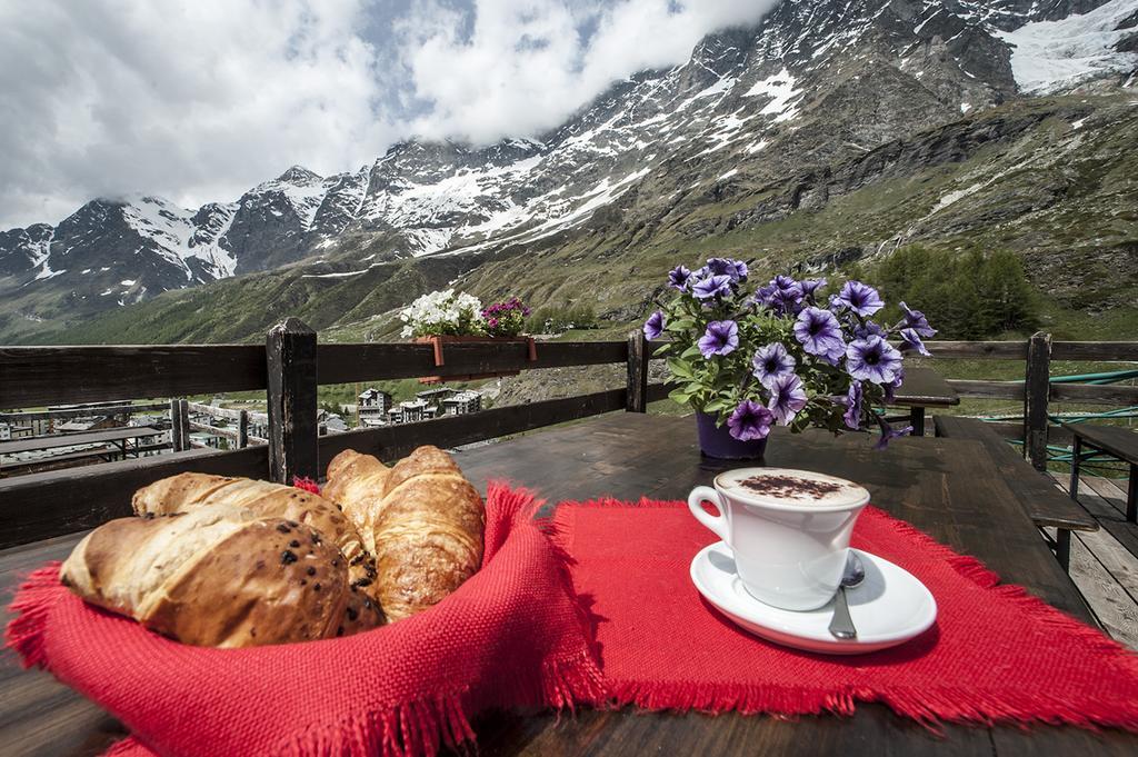Hotel Baita Cretaz Breuil-Cervinia Eksteriør billede
